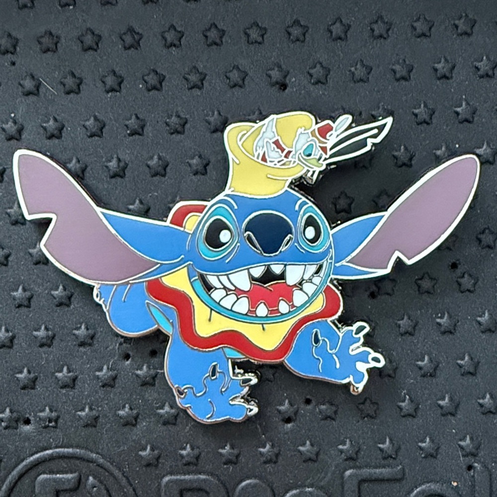 Disney Stitch as Dumbo Disneyland Paris Enamel Pin